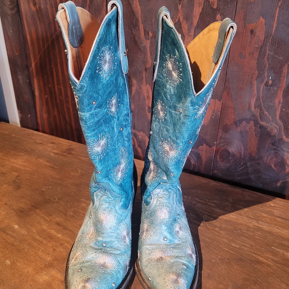 Cowboy boots